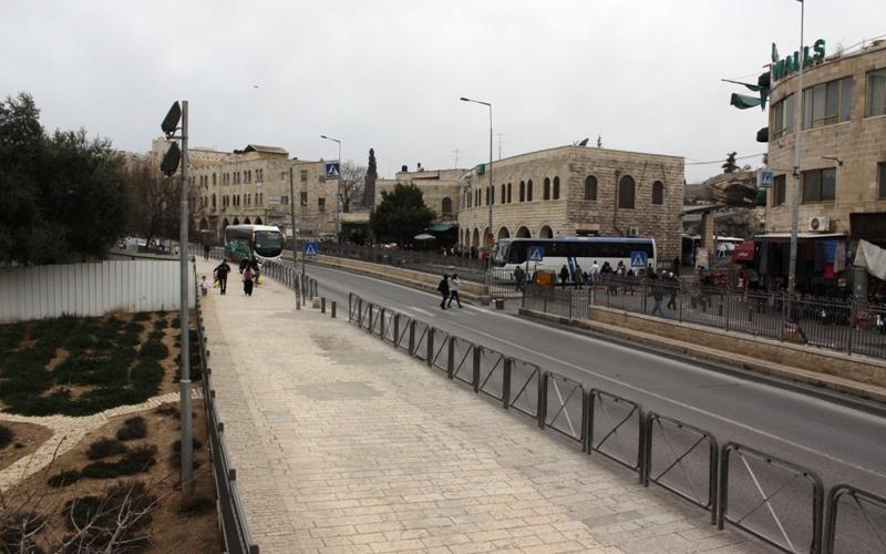 صور.. الاحتلال يحفر الانفاق أسفل القدس القديمة