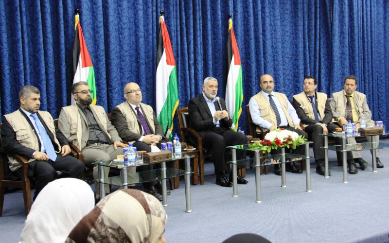 بالصور.. "هنية" يكرم قافلة "الوفاء لفلسطين"
