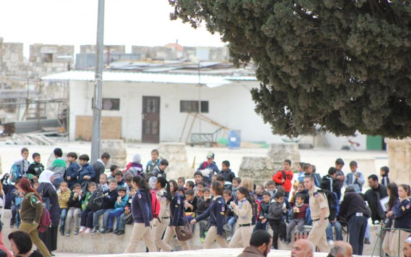 بالصور.. "فيجلين" والمجندات يدنسون الأقصى