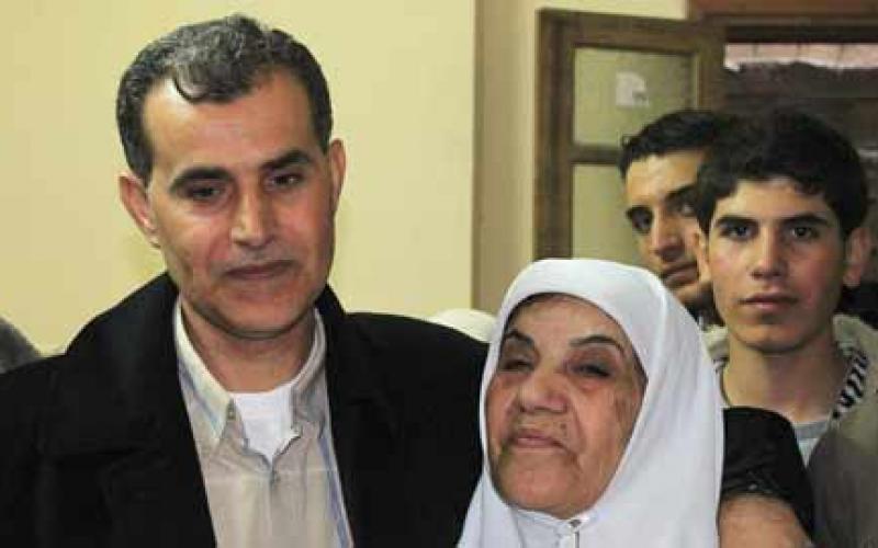 صور.. المحرر أبو ريالة في استقبال جماهيري