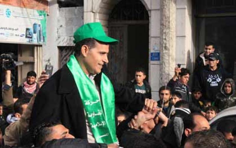 صور.. المحرر أبو ريالة في استقبال جماهيري