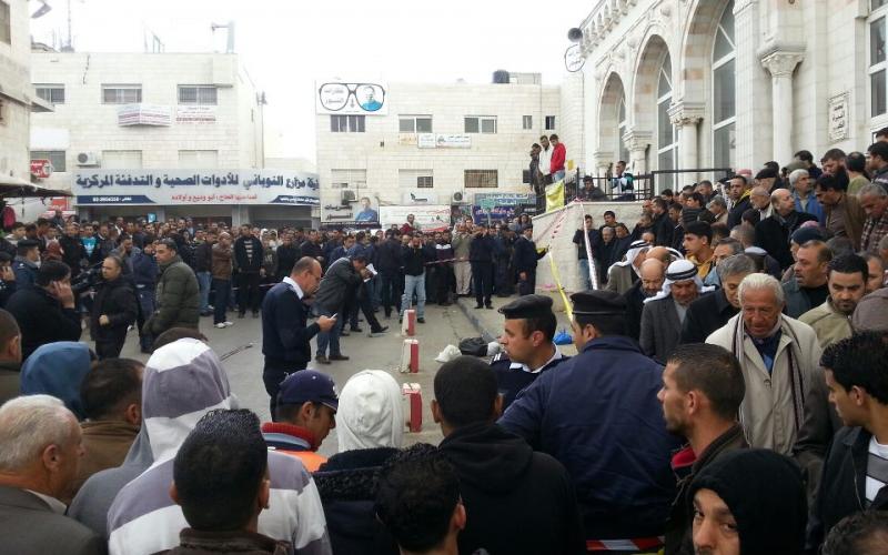 بالصور.. قتيل وإصابتان بإطلاق نار برام الله