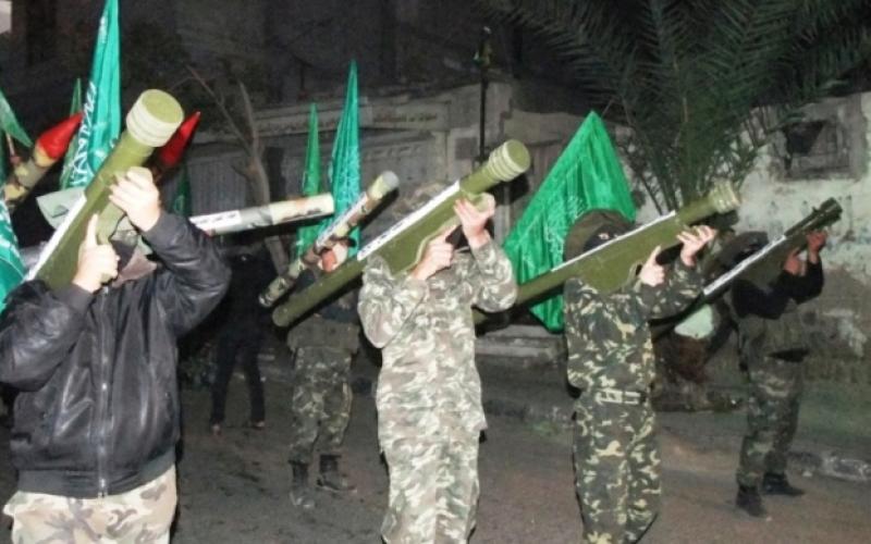 بالصور:عرض جماهيري تكريماً لشهيدي البريج