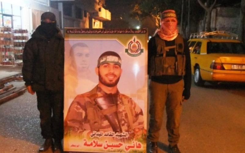بالصور:عرض جماهيري تكريماً لشهيدي البريج
