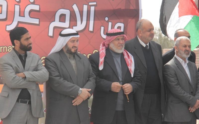 صور: جلسة طارئة للتشريعي أمام معبر رفح