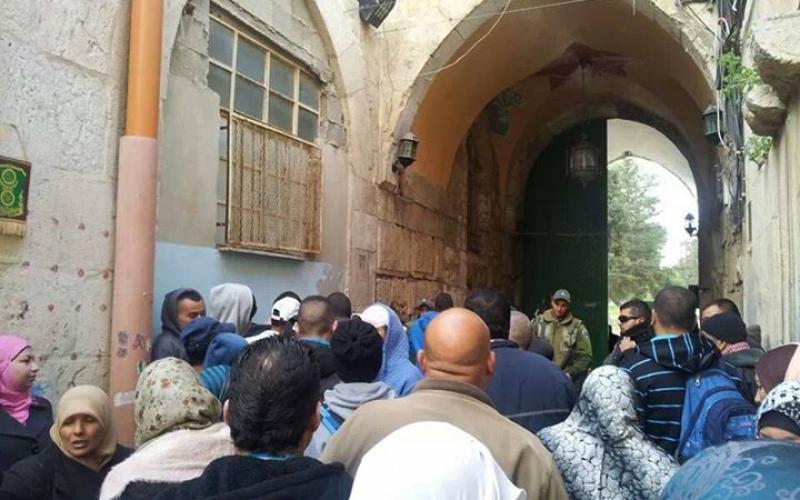 صور: مواجهات عنيفة في باحات الأقصى