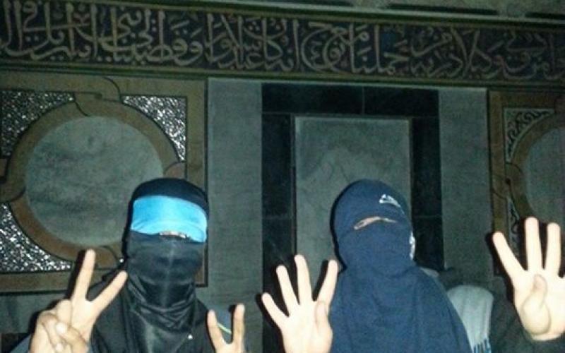 صور: مواجهات عنيفة في باحات الأقصى