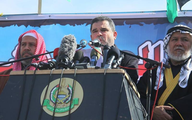 صور: وقفة بغزة تنديداً بحظر القسام