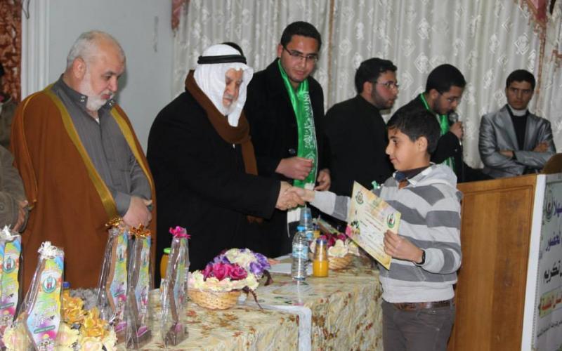 صور: الكتلة تكرم المتفوقين وسط القطاع