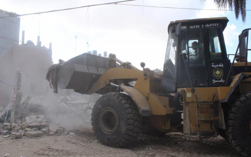 بدء تطوير شارع صلاح الدين برفح