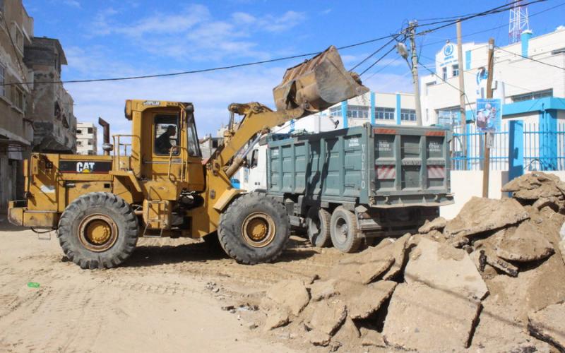 بدء تطوير شارع صلاح الدين برفح