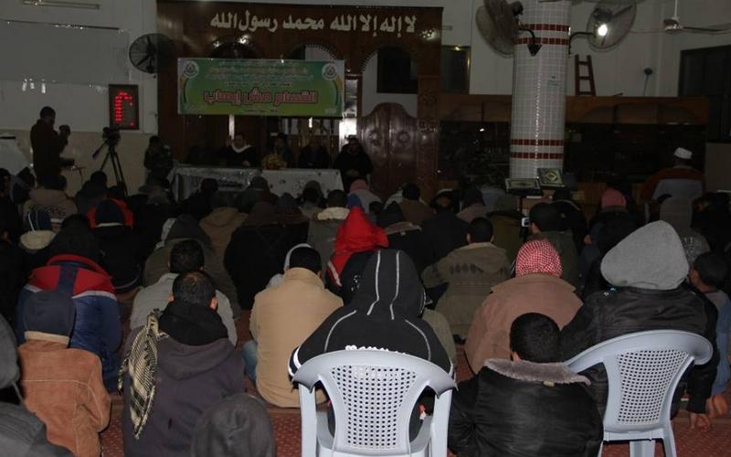 صور: "القسام مش إرهاب" ندوة لحماس بالوسطى