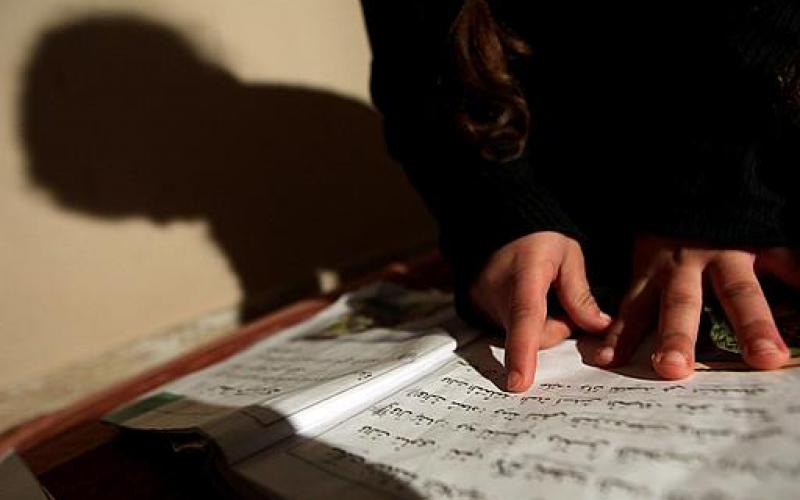 بالصور.. معاناة الغزيين جراء نفاذ الوقود