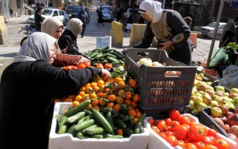 صور.. مذاق العذاب بمخيمات اللاجئين في لبنان