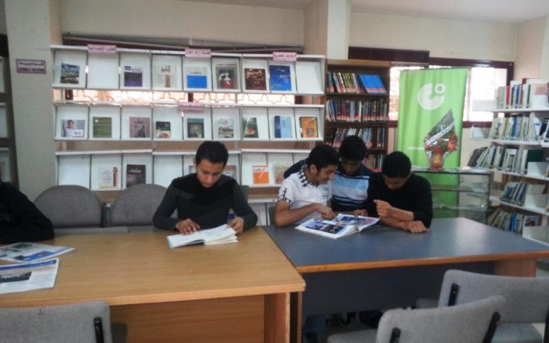 بالصور: مكتبة البلدية تستقبل طلاب المدارس