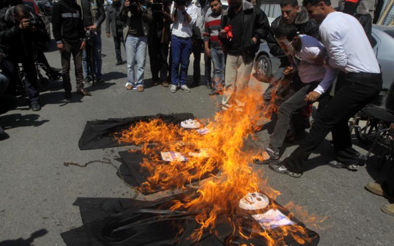 صور: غزّيون يتظاهرون ضد زيارة أوباما