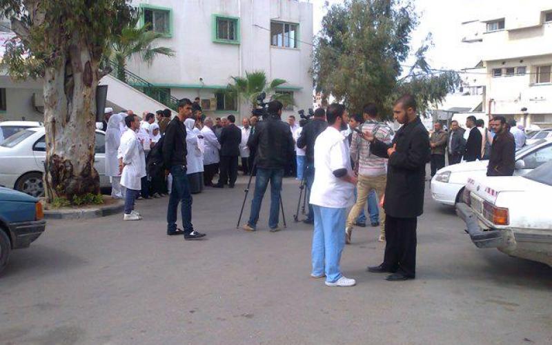 صور: اعتصام لتمريض الشفاء للمطالبة بحمايتهم