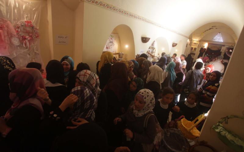 صور: معرض "منتجات نسائنا" بغزة
