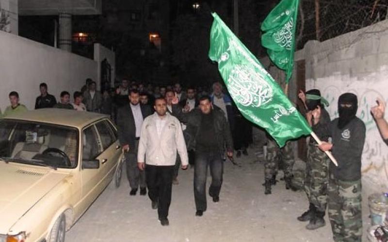 بالصور: حماس تنظم أمسية الوفاء للشهداء بالنصيرات