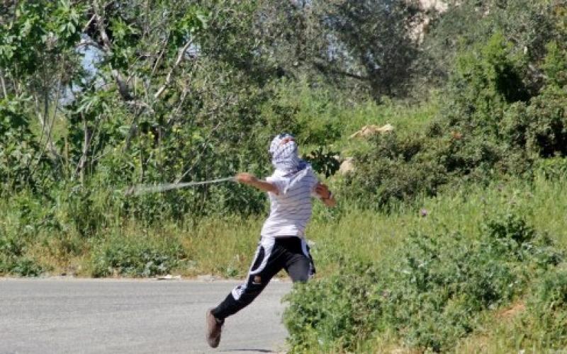 صور: الاحتلال يعتدي على مسيرة "النبي صالح"