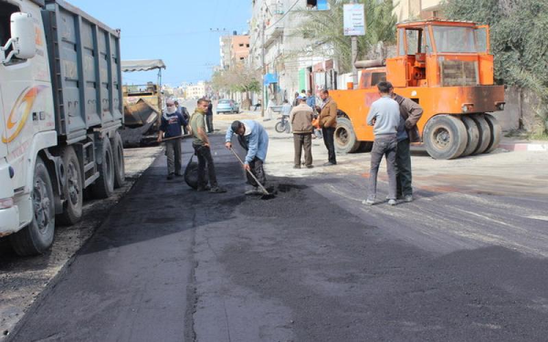 رفح: الانتهاء من صيانة 3 شوارع مطلع أبريل