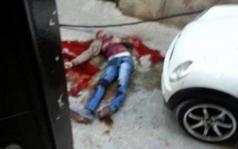 صور: جثمان حمزة أبو الهيجا على الأكتاف