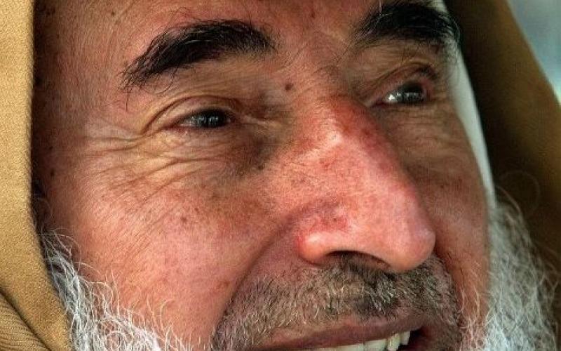 صور: مجموعة صور نادرة للشيخ "ياسين"
