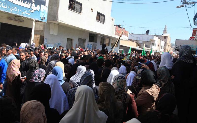 صور: جنين تخرج لوداع شهدائها