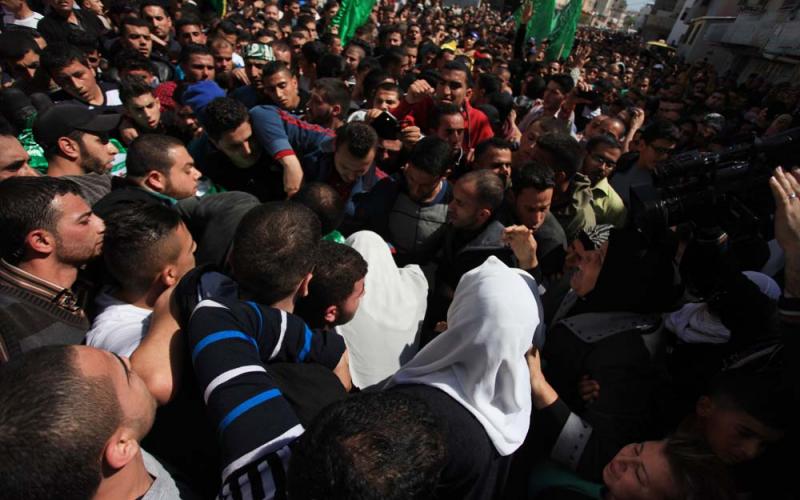 صور: جنين تخرج لوداع شهدائها