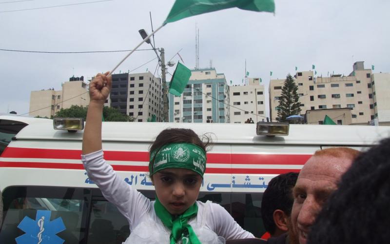 صور: أطفال يشاركون في مهرجان "حماس"
