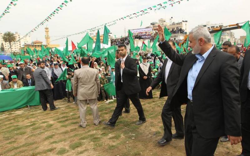 صور: رئيس الوزراء هنية خلال المهرجان