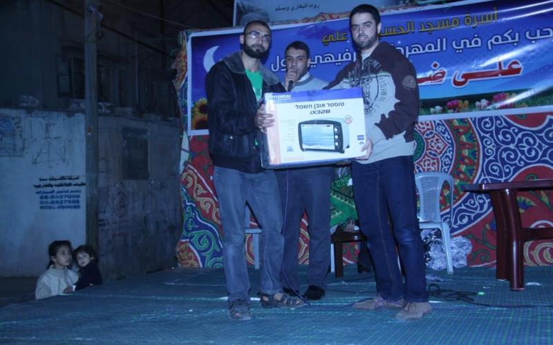 بالصور: مسجد "الحسين" يعقد أمسية ترفيهيّة