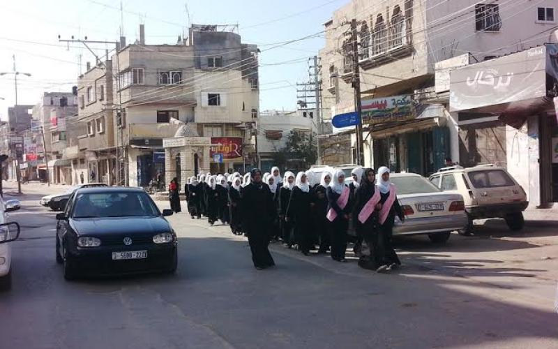 بالصور: بلدية بني سهيلا تحيي يوم الأرض