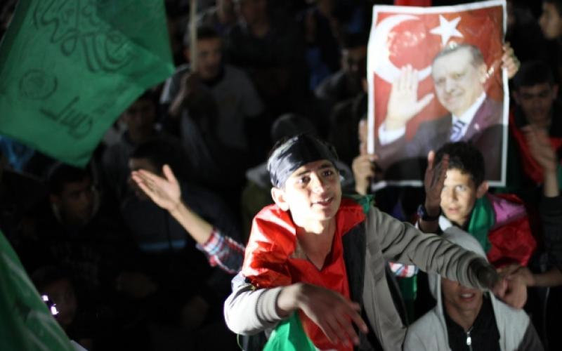 صور: مسيرة بجباليا ابتهاجاً بفوز أردوغان
