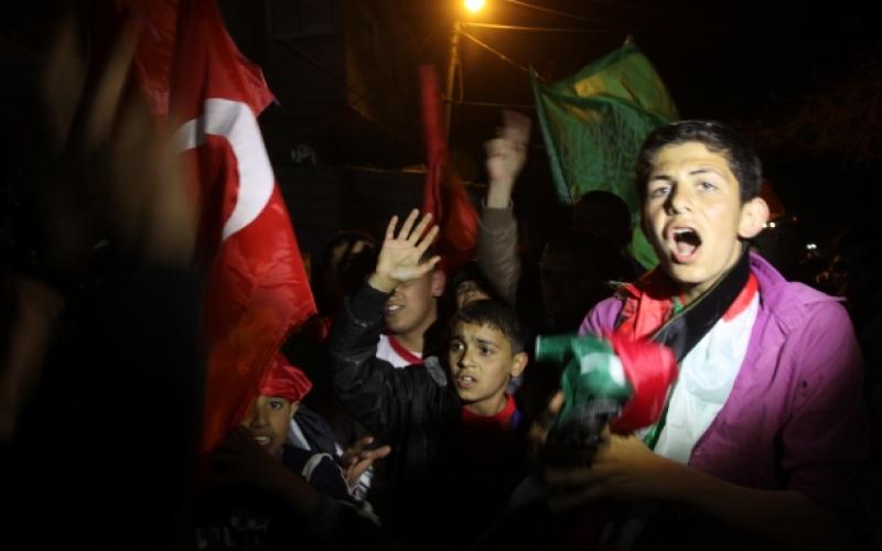 صور: مسيرة بجباليا ابتهاجاً بفوز أردوغان