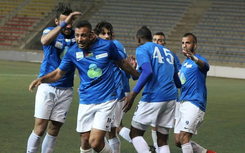 بالصور: التعادل يحسم قمة الهلال والغزلان بـ"المحترفين"