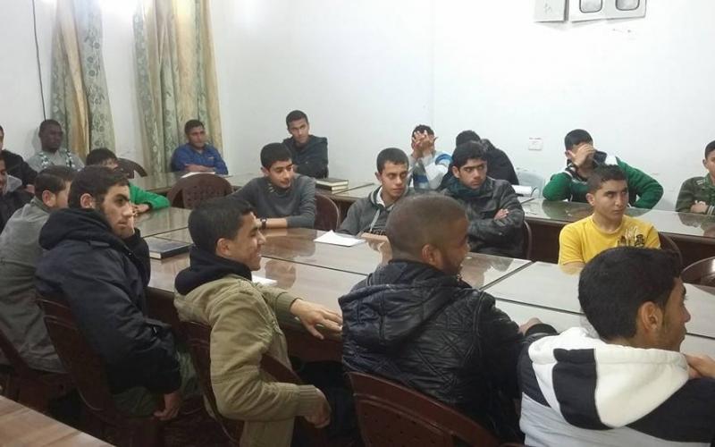 "الطلائع" تنظم دورة "فن القيادة" بالنصيرات