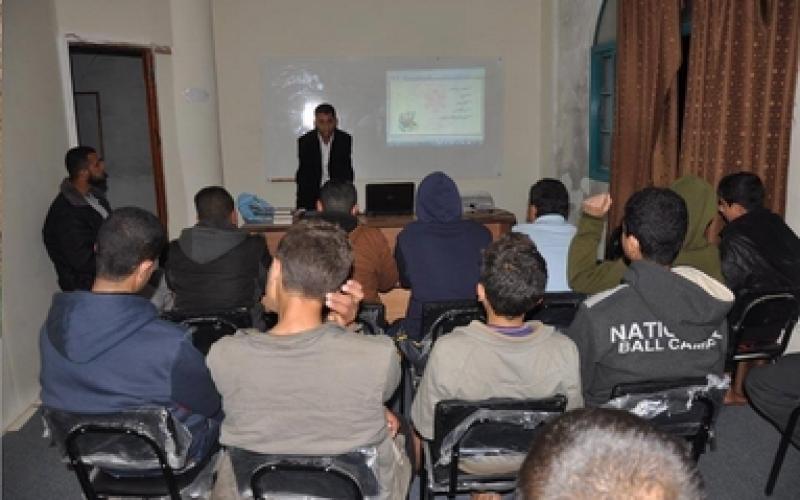 "الجماهيري" يعقد دورة إسعافات أولية بالزوايدة