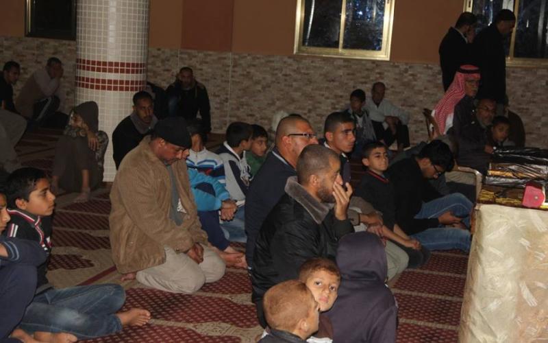 صور: تكريم المحافظين على الفجر بدير البلح