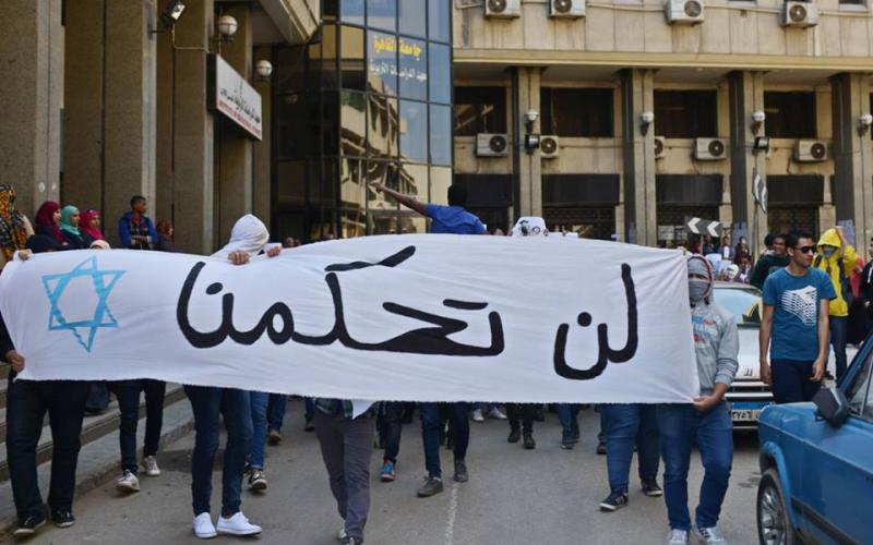 صور: المصريون يعلنوها "القسام شرف الأمة"