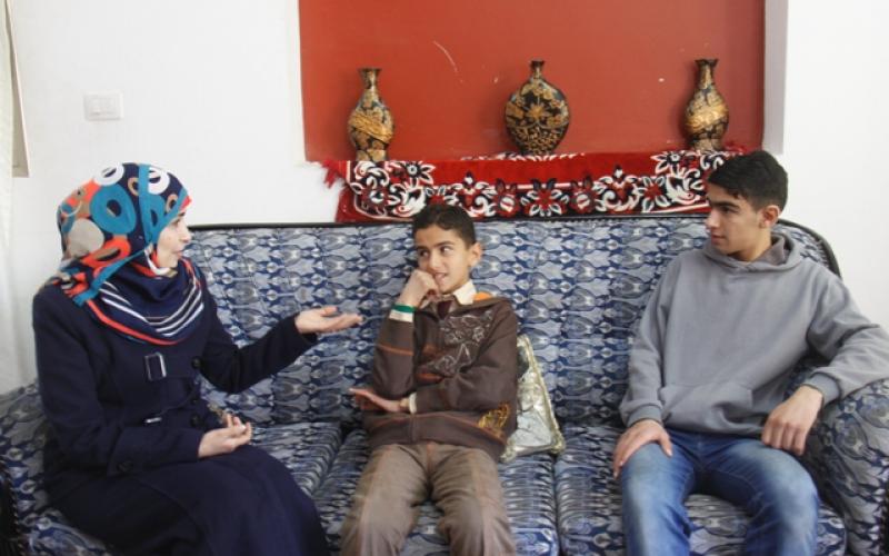بالفيديو: "زعرب"..موهبة تحلّق في سماء التعليق