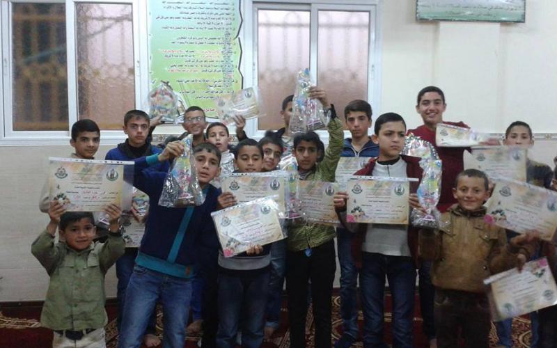 "خليل الرحمن" يكرم المتفوقين بالبريج