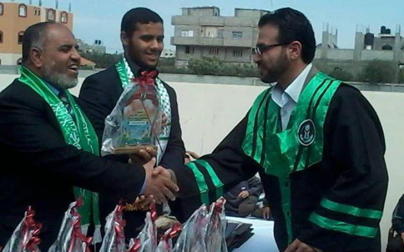 بالصور: "الكتلة" ببولتيكنك فلسطين تكرم الطلبة المتفوقين