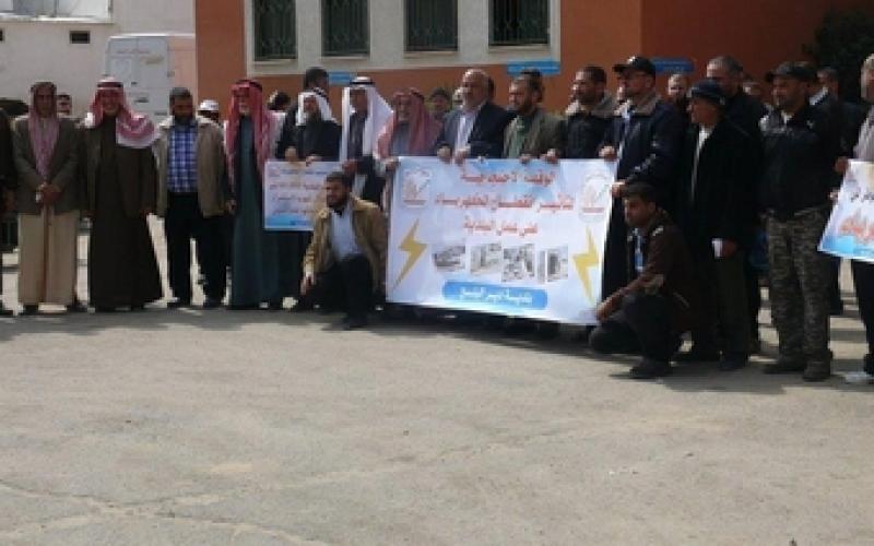 بالصور: بلدية دير البلح تطالب بحل أزمة الكهرباء