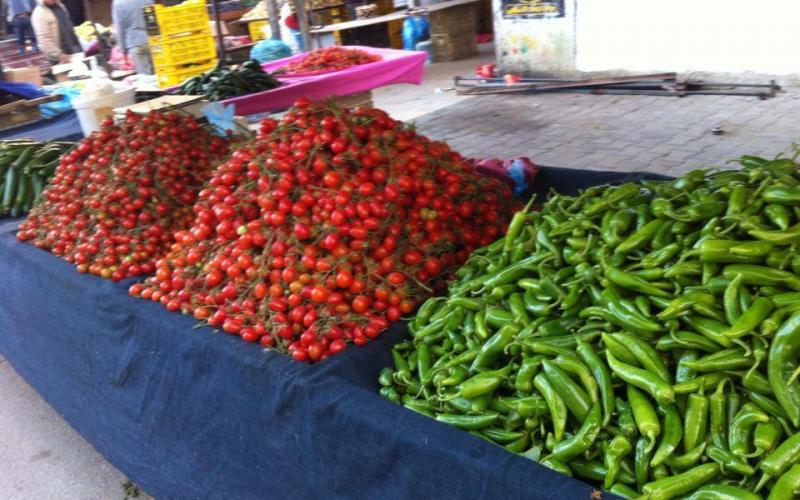 صور: جولة في سوق "البريج" الشعبي