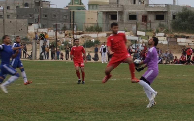 صور: أهلي النصيرات يتعادل مع بيت حانون