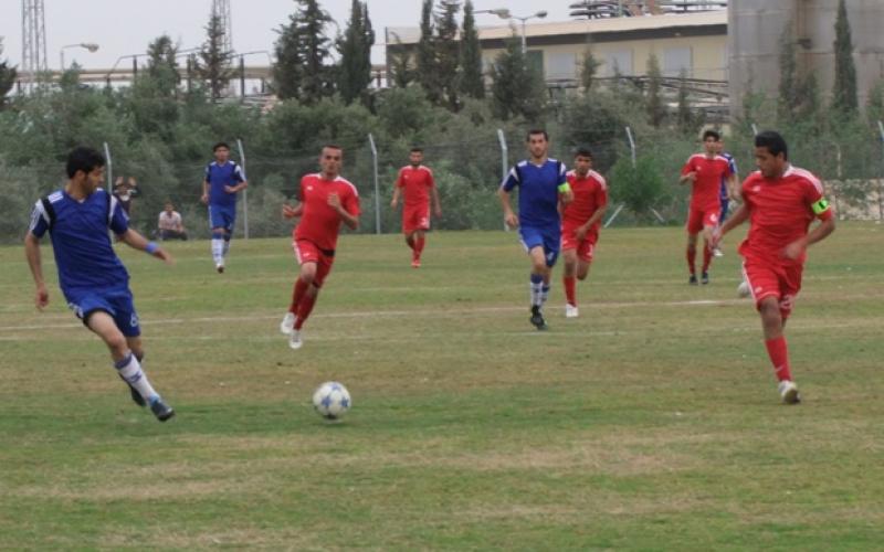 صور: أهلي النصيرات يتعادل مع بيت حانون