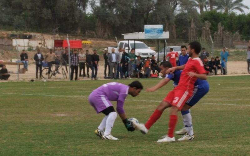 صور: أهلي النصيرات يتعادل مع بيت حانون