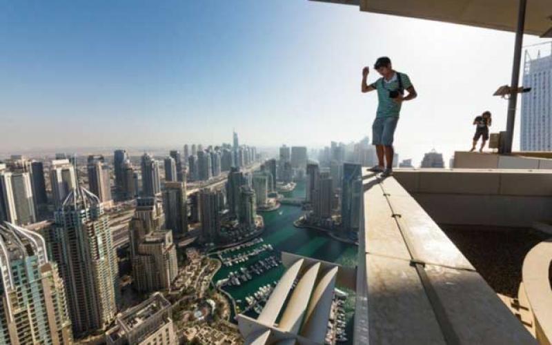 صور: "مدينة الذهب" من ارتفاعات شاهقة