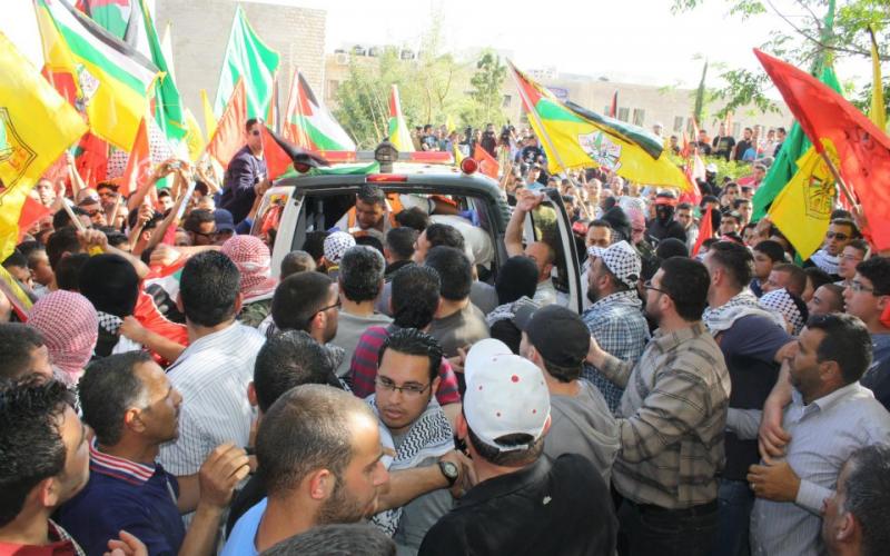 بالصور والفيديو: الآلاف يستقبلون الشهيد أبو حمدية في "أبو ديس"